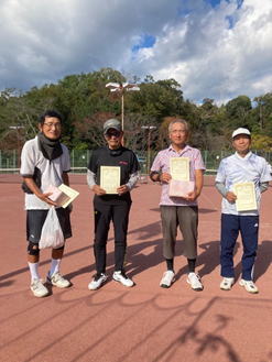 令和6年11月12日・14日運動公園杯テニス大会（秋）の結果報告